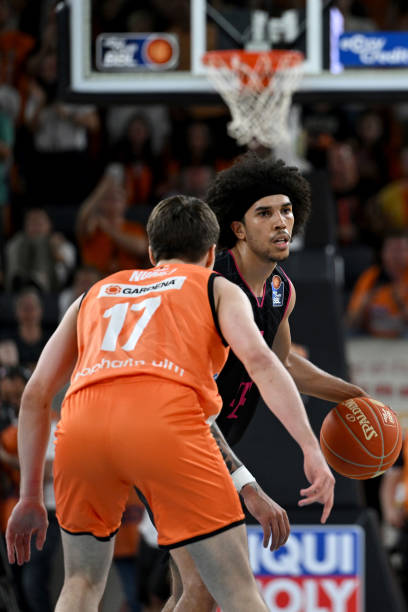 摆出铁桶阵 摆出铁桶阵