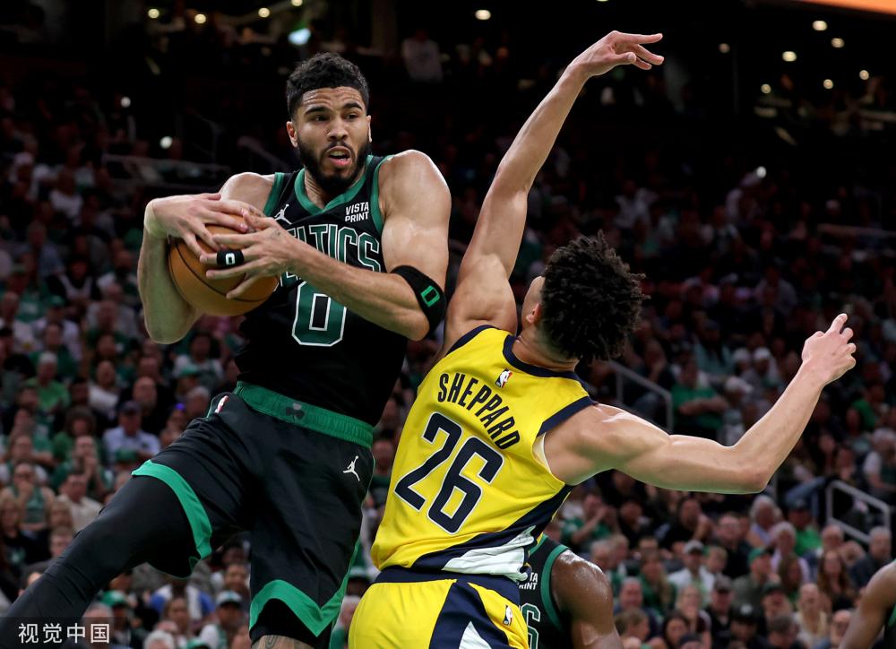 表现出了出 表现出了出