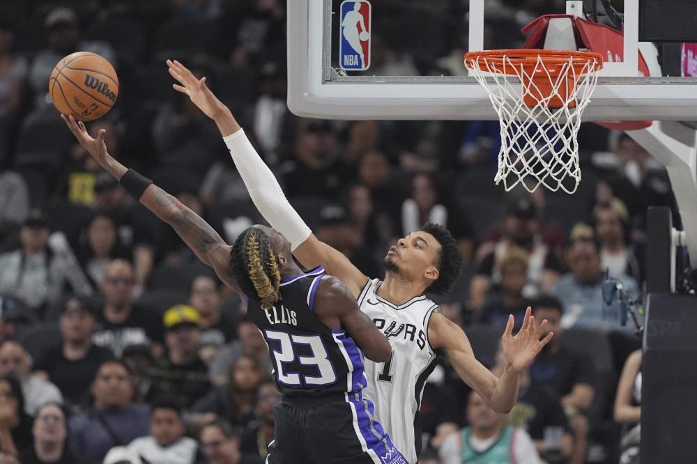 面对山西队 面对山西队